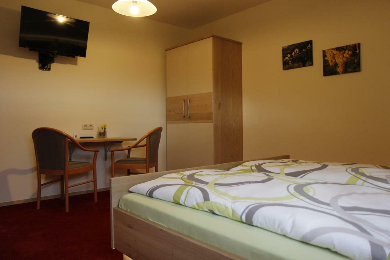 Gastehaus Friedrich Apartment Klöch Екстериор снимка