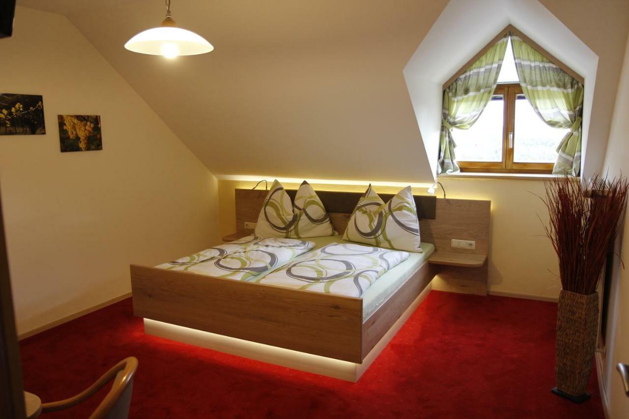 Gastehaus Friedrich Apartment Klöch Екстериор снимка
